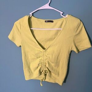 Zara v neck cropped ruched tee
